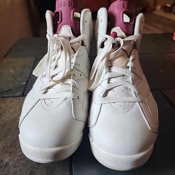 Air Jordan 6 Maroon 2015 Men’s size 11 - Picture 6 of 7